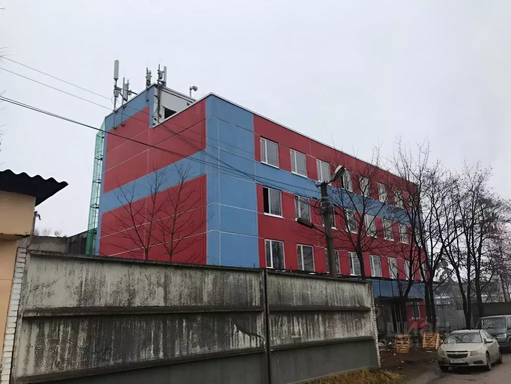 Помещение свободного назначения в Ленинградская область, Луга Малая ... - Фото 0