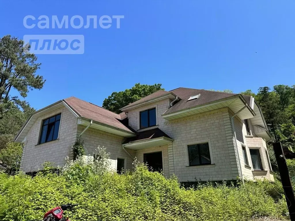 Дом в Краснодарский край, Сочи Малая ул., 2А (367 м) - Фото 0