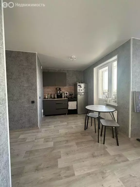 Квартира-студия: Уфа, улица Коммунаров, 7 (28.6 м) - Фото 2