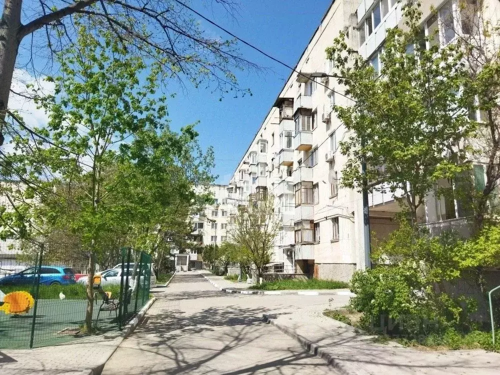 2-к кв. Крым, Симферополь ул. Куйбышева (49.2 м) - Фото 0