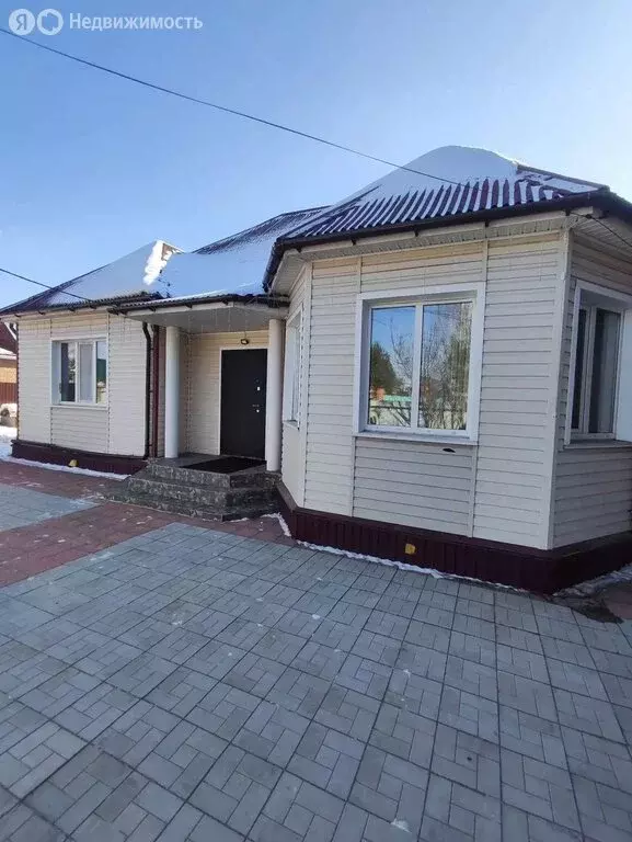 Дом в село Хомутово, Вишнёвая улица, 44 (98.5 м) - Фото 1