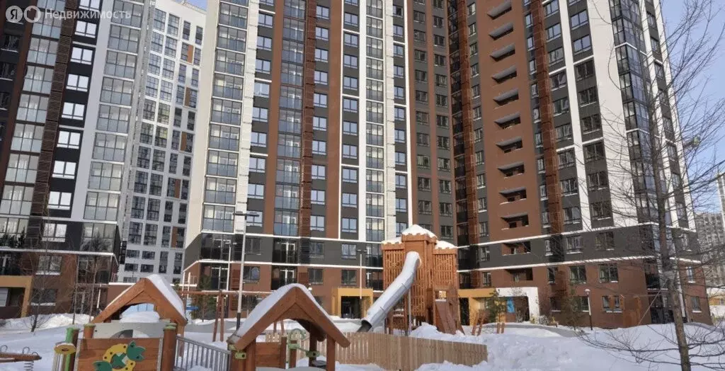 1-комнатная квартира: Екатеринбург, улица 8 Марта, 204Д (37 м) - Фото 2