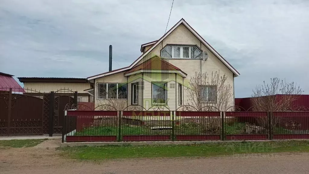 Дом в Бурятия, Кабанский район, с. Кудара ул. Кирова (133 м) - Фото 1