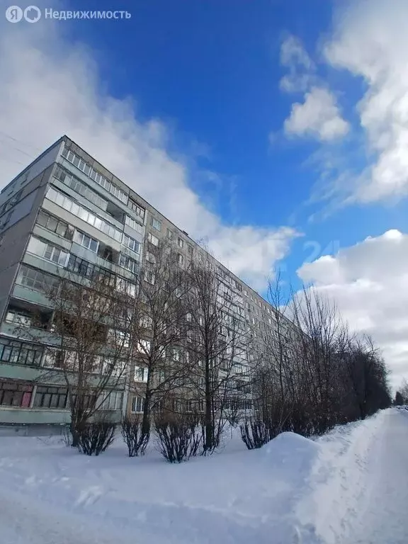 3-комнатная квартира: Ярославль, проспект Фрунзе, 61 (56 м) - Фото 1