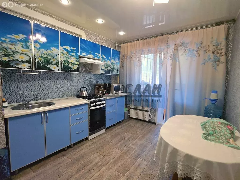 3-комнатная квартира: Казань, Минская улица, 48 (65.7 м) - Фото 1