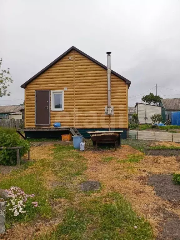 Дом в Сахалинская область, Долинский городской округ, с. Стародубское ... - Фото 1