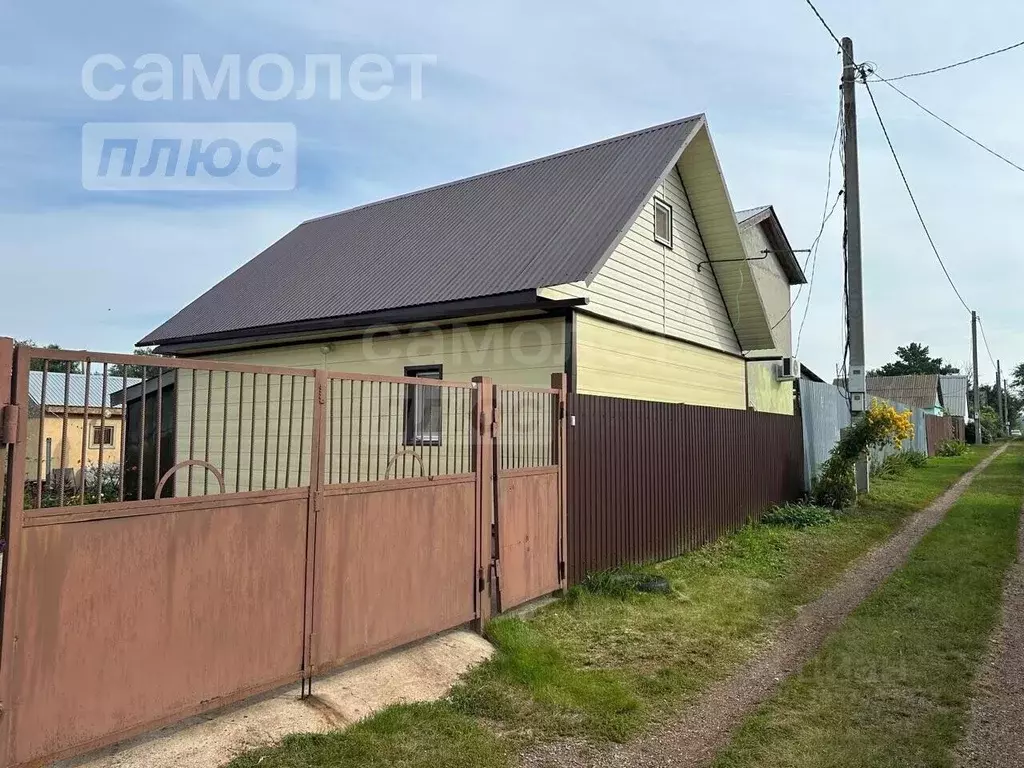 Дом в Оренбургская область, Оренбургский район, пос. Ленина Молодежная ... - Фото 0