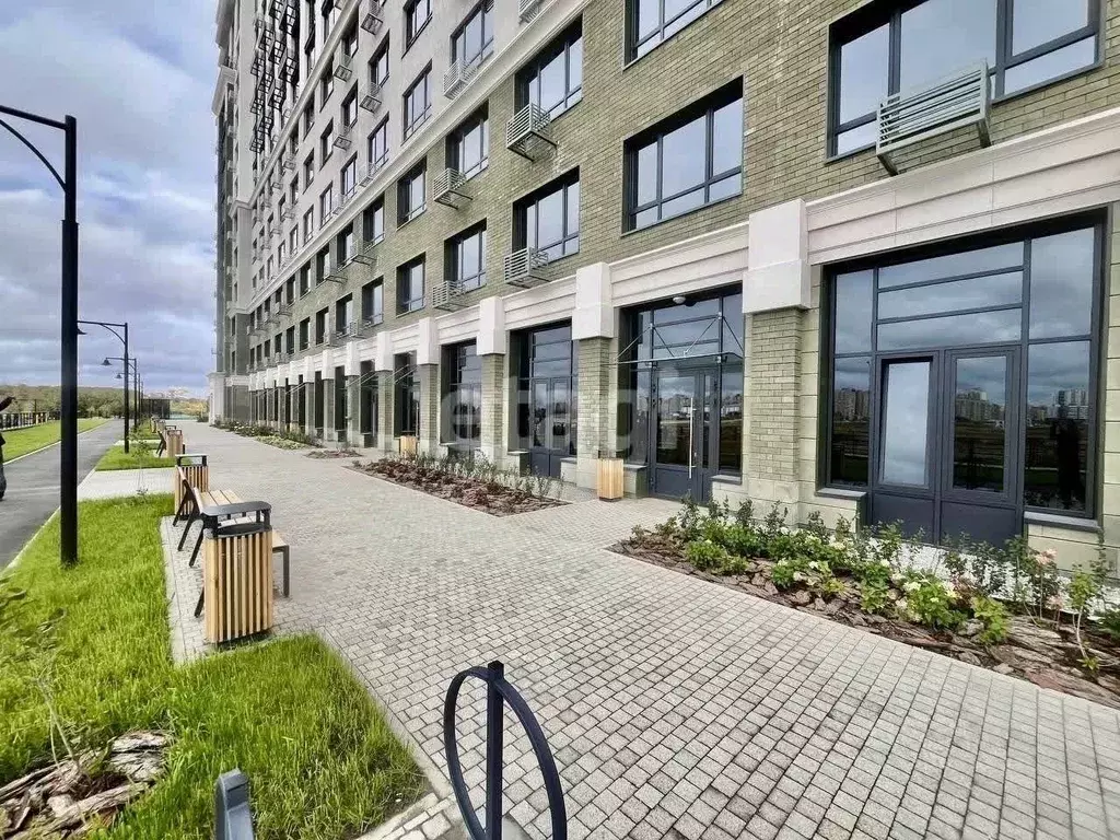 Помещение свободного назначения в Тюменская область, Тюмень ул. ... - Фото 1