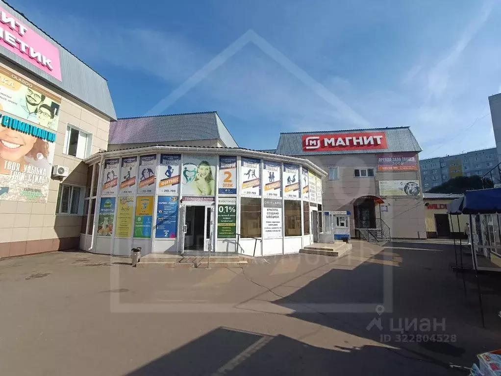 Помещение свободного назначения в Омская область, Омск просп. ... - Фото 1