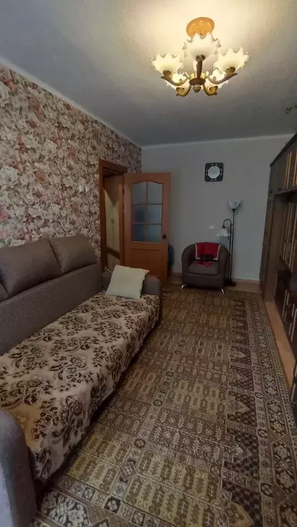 1-к кв. Новгородская область, Старая Русса ул. Александровская, 15 ... - Фото 1