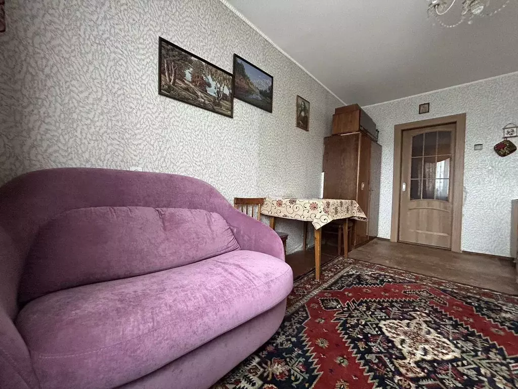 Комната Ленинградская область, Коммунар г. Гатчинский муниципальный ... - Фото 1