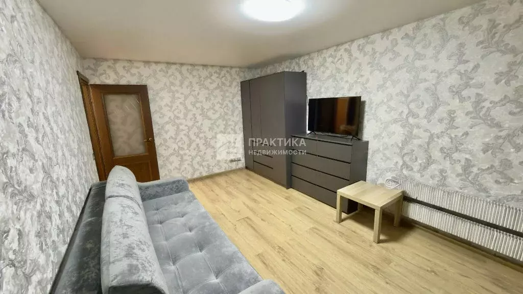 Продается 2-комнатная квартира - Фото 1