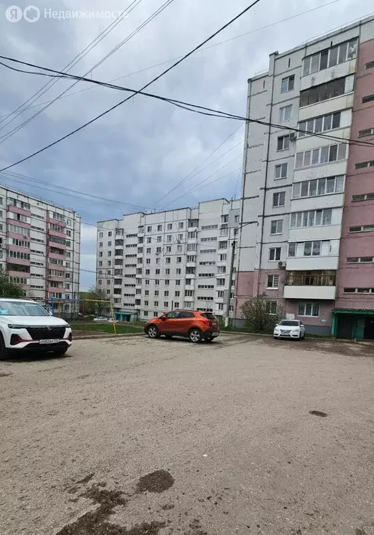 3-комнатная квартира: Уфа, улица Бессонова, 35 (65.4 м) - Фото 0