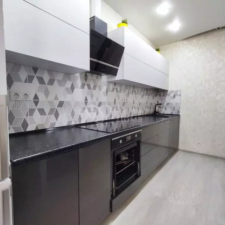 2-к кв. Волгоградская область, Волгоград ул. Лавочкина, 7 (61.1 м) - Фото 2