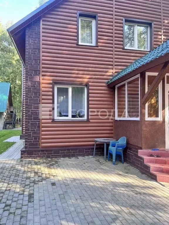 Дом в Алтайский край, Заринск Молодежная ул., 125 (169 м) - Фото 1