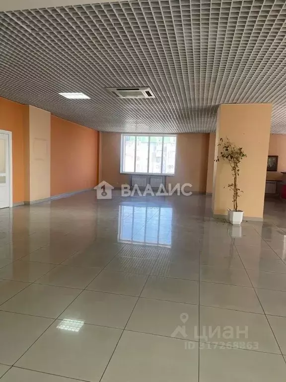 Помещение свободного назначения в Башкортостан, Стерлитамак ул. ... - Фото 0