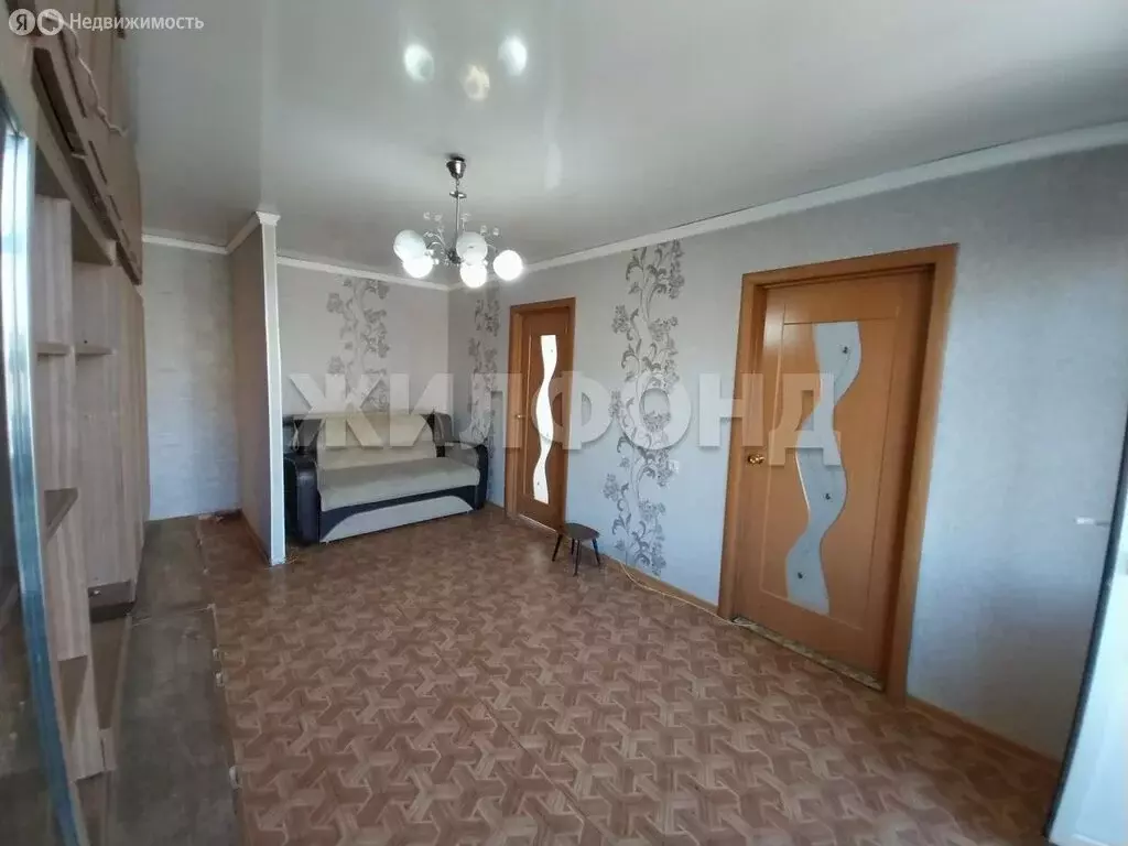 3-комнатная квартира: Абакан, Минусинская улица, 61 (47.5 м) - Фото 2