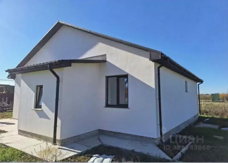 Дом в Крым, Симферопольский район, Трудовское с/пос, с. Строгоновка ... - Фото 2