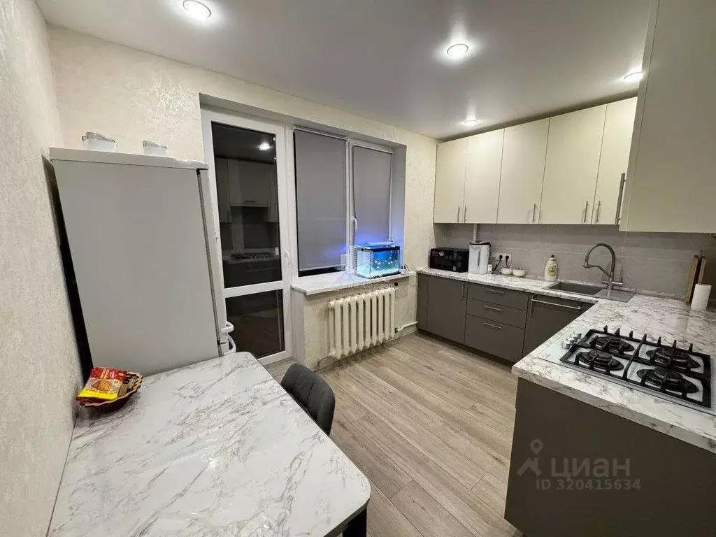 3-к кв. Белгородская область, Белгородский район, Поселок Октябрьский ... - Фото 2