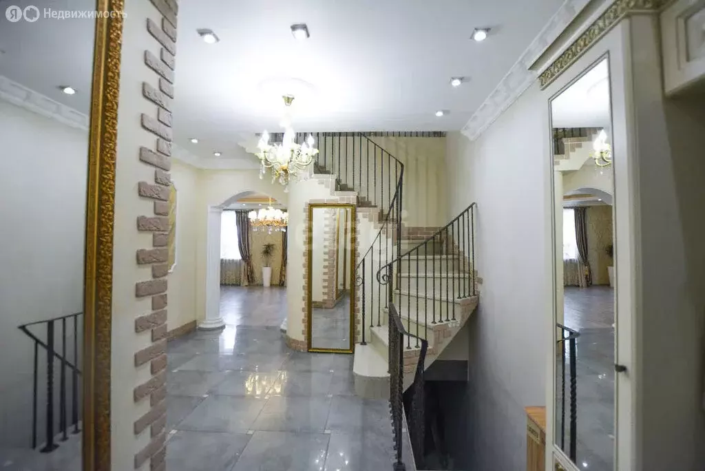 Дом в село Корекозево, Центральная улица (230 м) - Фото 2