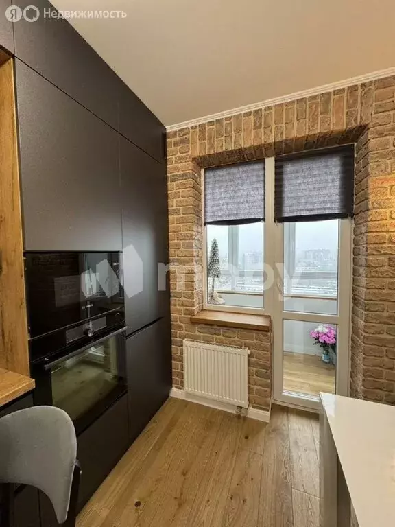 3-комнатная квартира: Калининград, улица Старшины Дадаева, 71 (95.5 м) - Фото 0