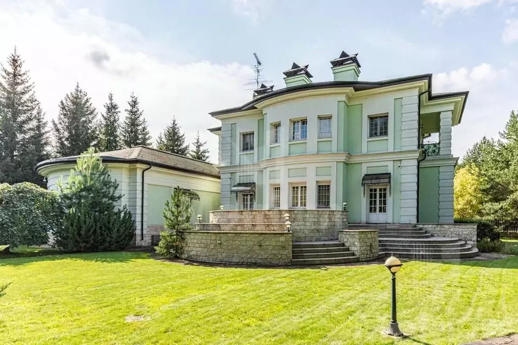 Коттедж в Московская область, Истра городской округ, д. Веледниково, . - Фото 0