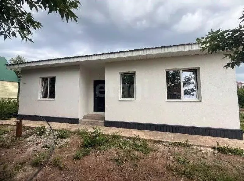 Дом в Башкортостан, Стерлитамак ул. Сергея Лазо (100 м) - Фото 2