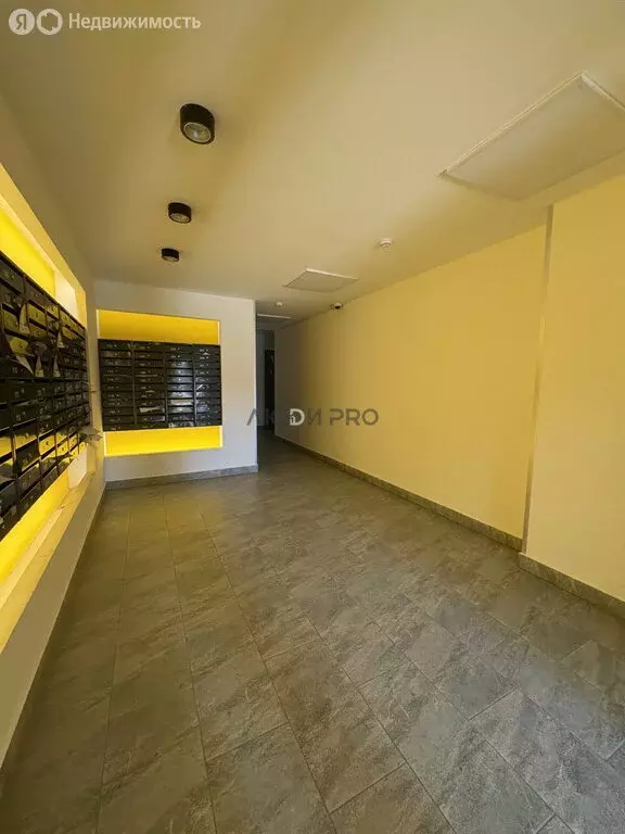 3-комнатная квартира: Уфа, Владивостокская улица, 1/2 (60 м) - Фото 2