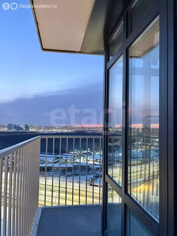 2-комнатная квартира: Тюмень, микрорайон Тарманы, улица Малышева, 31к1 ... - Фото 1