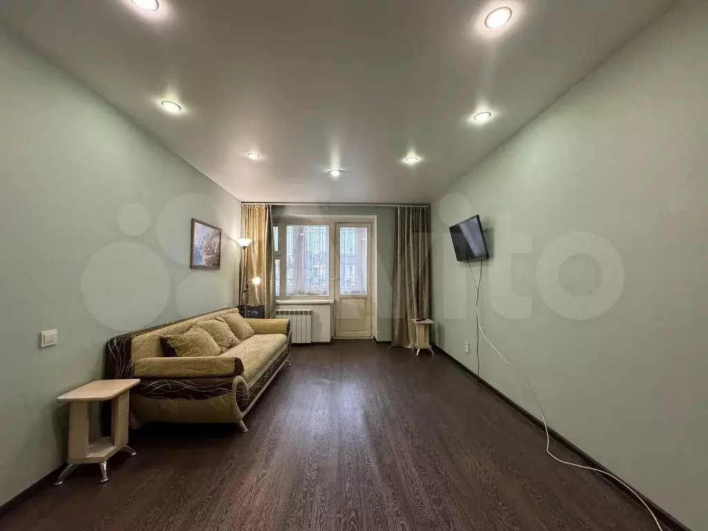 1-к. квартира, 37,5 м, 1/9 эт. - Фото 1