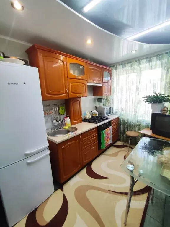 4-к кв. Омская область, Омск Заозерная ул., 9А (61.0 м) - Фото 1