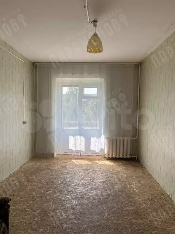 Комната 12,8 м в 1-к., 2/5 эт. - Фото 0