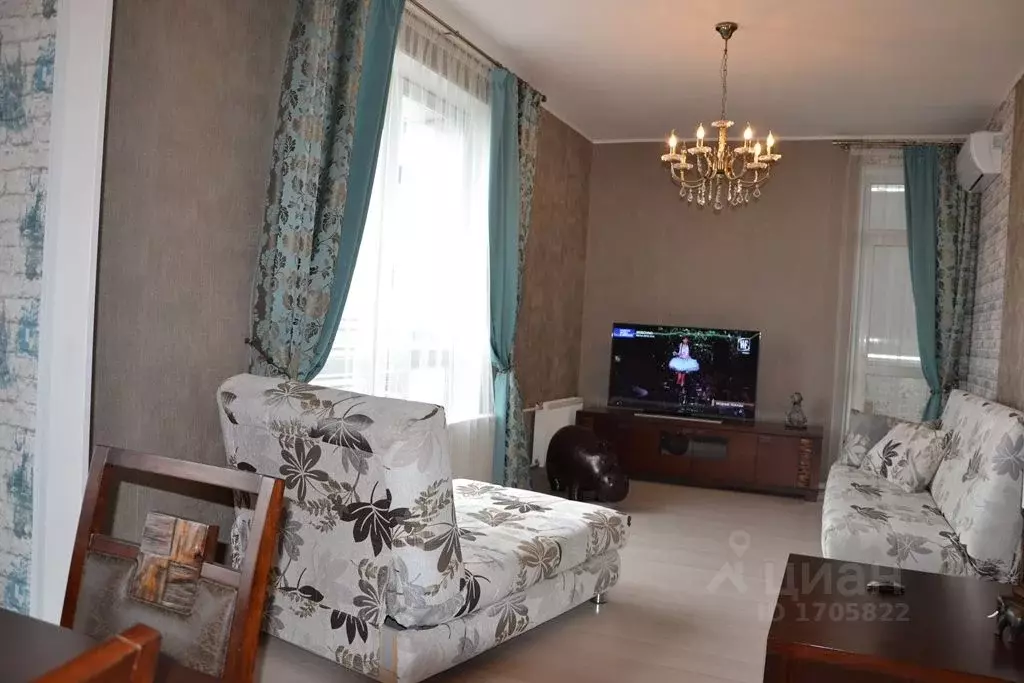 3-к кв. Пермский край, Пермь ул. Революции, 21А (104.0 м) - Фото 2