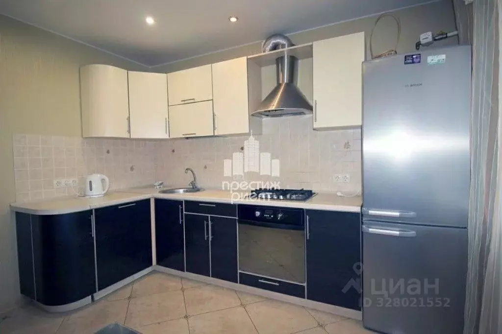 3-к кв. Калужская область, Калуга Пролетарская ул., 165 (85.0 м) - Фото 1