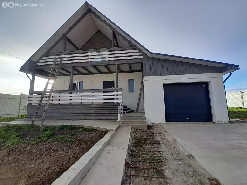 Дом в Иркутский муниципальный округ, село Урик (180 м) - Фото 1