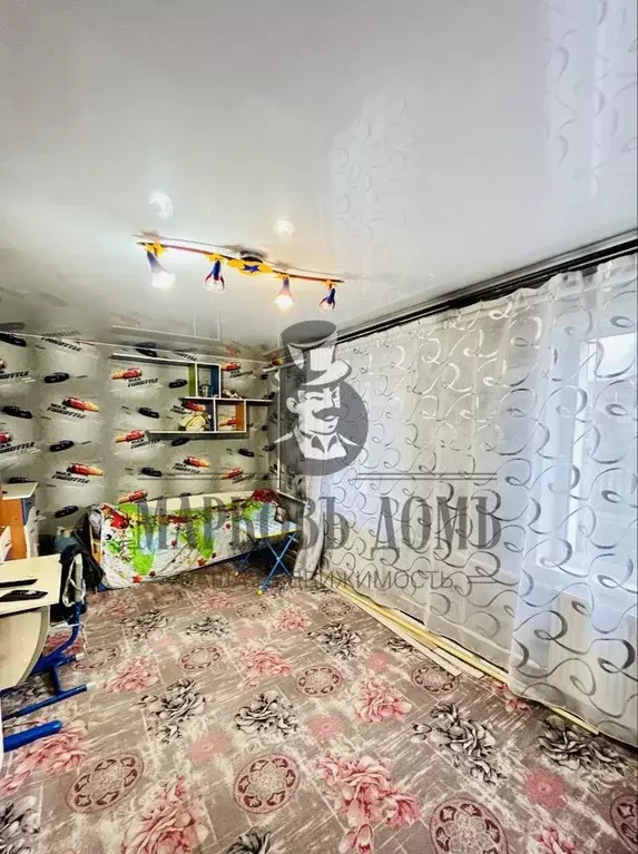 Дом в Новосибирская область, Новосибирск 8-й Бронный пер., 11 (100 м) - Фото 1