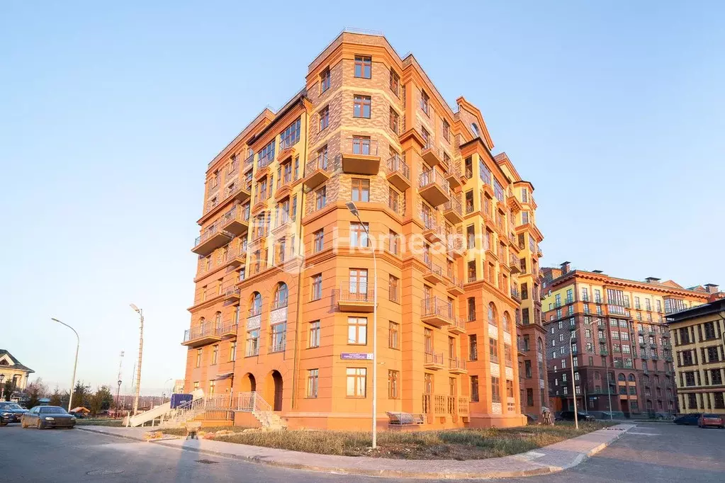 Продается 4-комнатная квартира - Фото 2