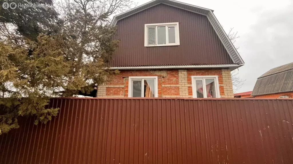 Дом в Лабинск, улица Турчанинова (64.5 м) - Фото 1