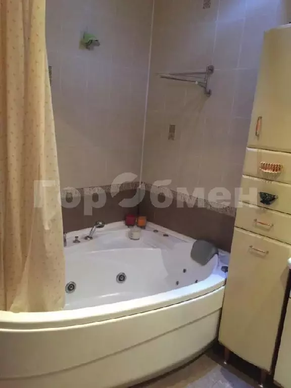 Продается 3-комнатная квартира - Фото 1