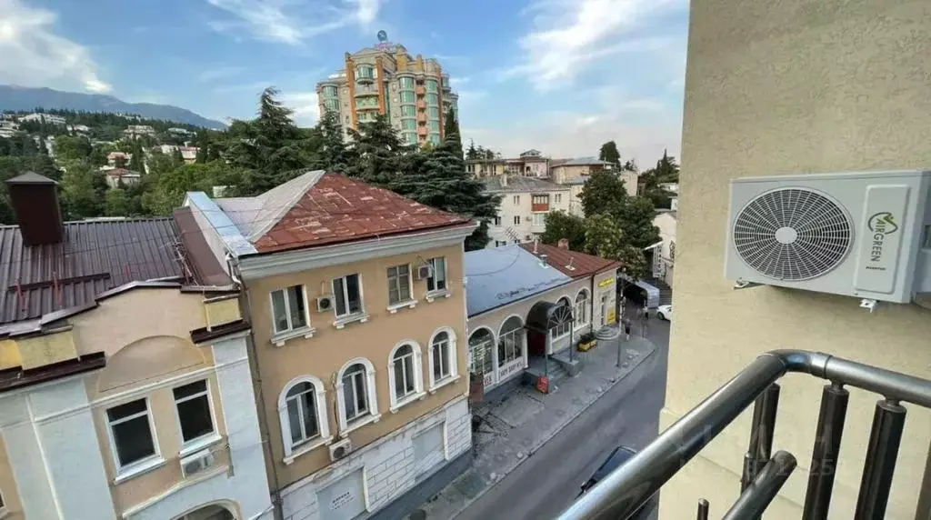 2-к кв. Крым, Ялта ул. Игнатенко, 9с1 (50.0 м) - Фото 0