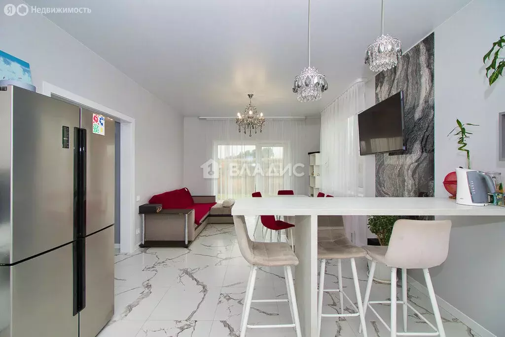 Дом в Сновицы, коттеджный посёлок Милино, Радужная улица (130 м) - Фото 2