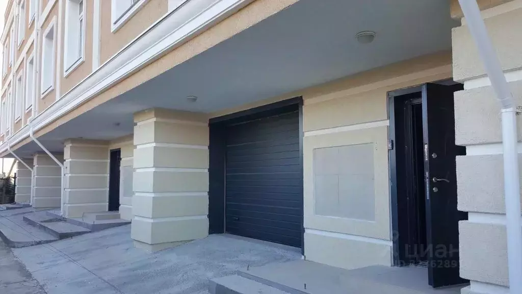 Таунхаус в Саха (Якутия), Якутск ул. 40 лет Победы, 79/1 (243 м) - Фото 2