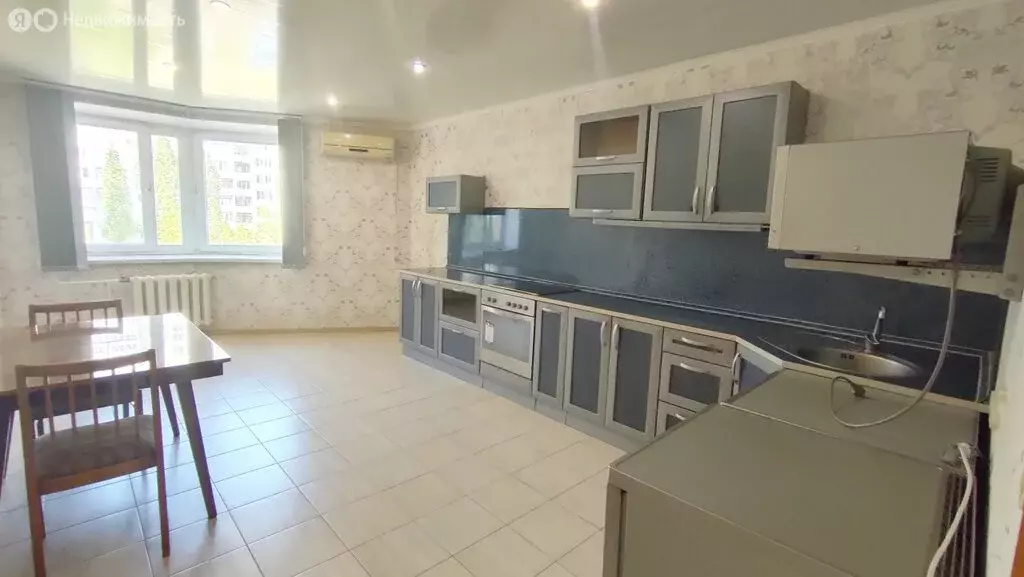 3-комнатная квартира: Оренбург, Комсомольская улица, 124/1 (100.5 м) - Фото 0