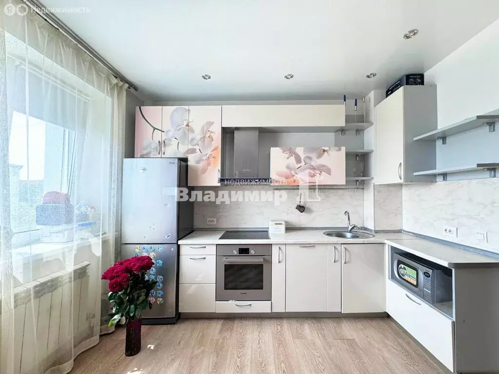 2-комнатная квартира: Находка, проспект Мира, 32А (76 м) - Фото 1