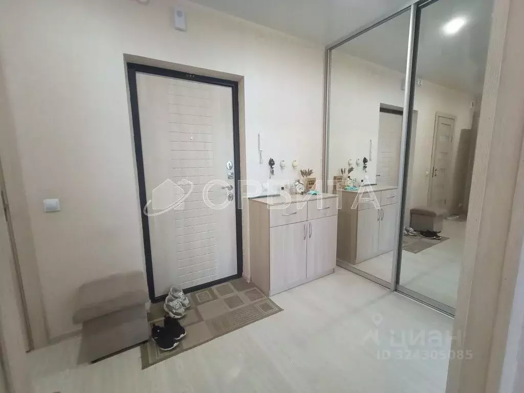 1-к кв. Тюменская область, Тюмень Интернациональная ул., 199к7 (38.9 ... - Фото 1