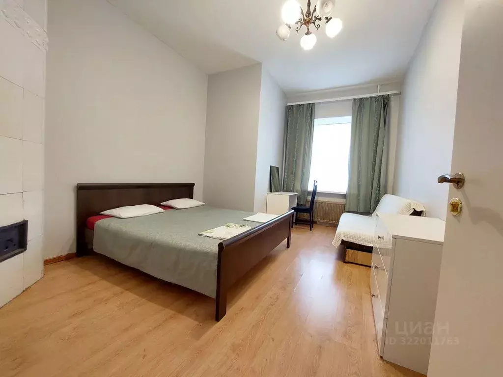 Комната Санкт-Петербург 11-я Васильевского острова линия, 46 (20.0 м) - Фото 0
