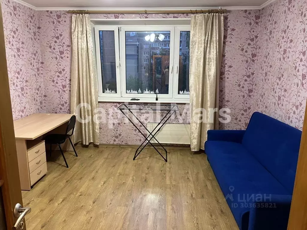 3-к кв. Москва ул. Декабристов, 4К1 (64.0 м) - Фото 0