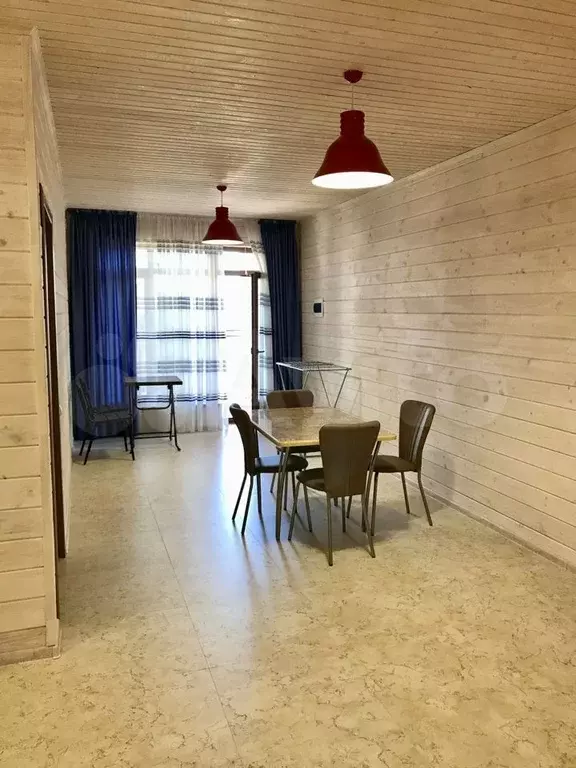 2-к. квартира, 60 м, 3/3 эт. - Фото 1