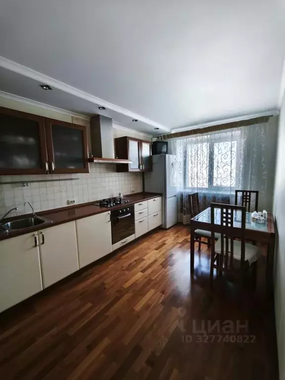 3-к кв. Саратовская область, Саратов ул. Имени Н.А. Некрасова, 54 ... - Фото 2