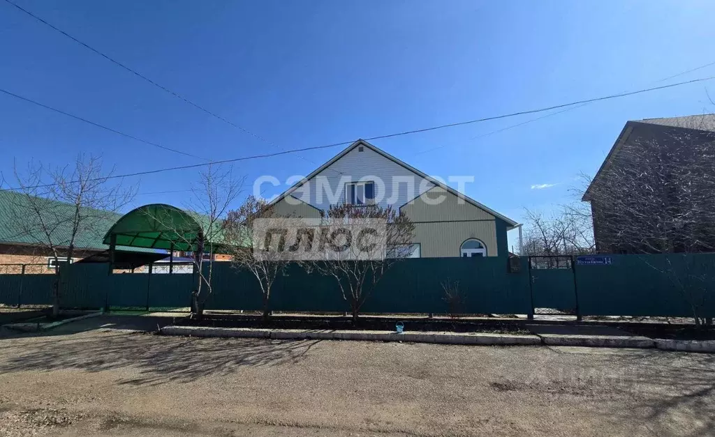 Дом в Башкортостан, Мелеуз ул. Мустая Карима (151 м) - Фото 1